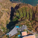 Amplitude * Câmara de Lobos