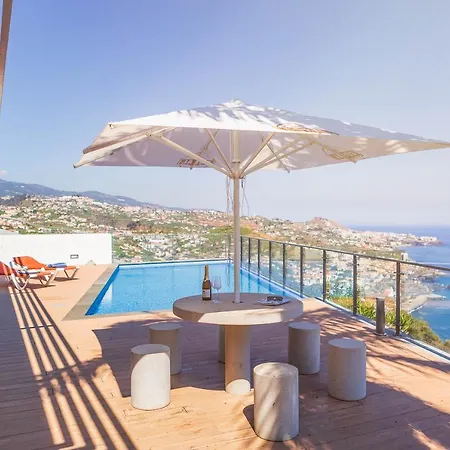 Amplitude Villa *